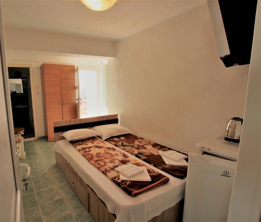 Vila Romeo Două Mai Exterior foto